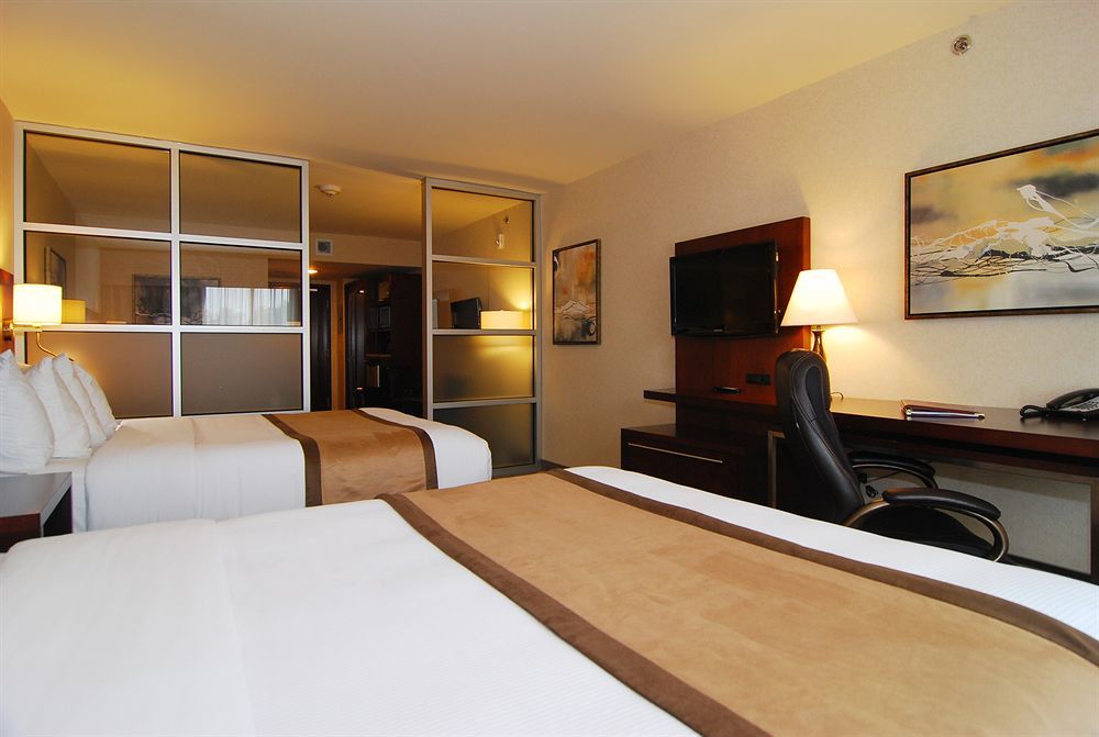 Quality Inn & Suites Val-d'Or Zimmer foto