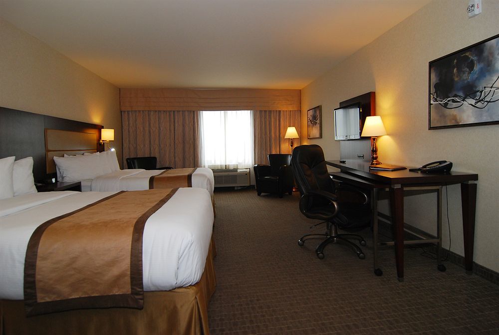 Quality Inn & Suites Val-d'Or Zimmer foto